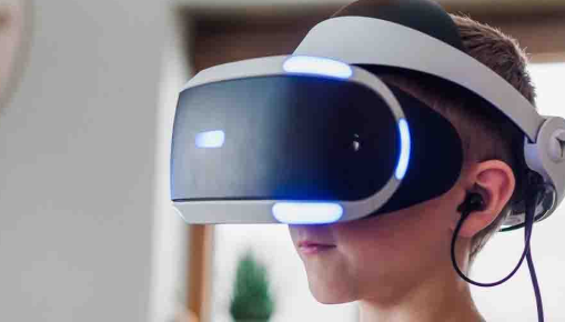 teknologi-vr-dan-perkembangannya-di-dunia-digital